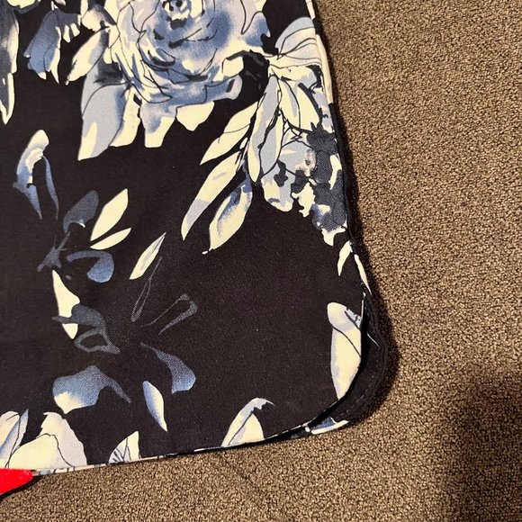 SC & Co Skort Pull-on Womens Medium Blue Floral Pockets Stretch Tummy Control - Picture 7 of 14